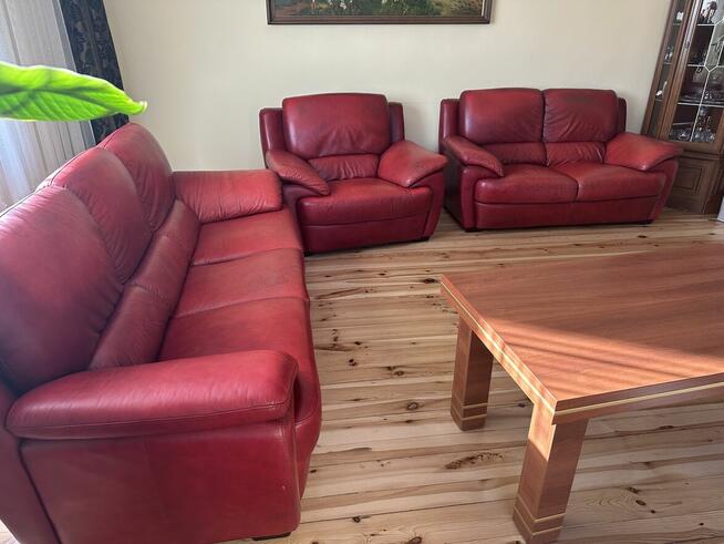 Sprzedam komplet wypoczynkowy ze skóry