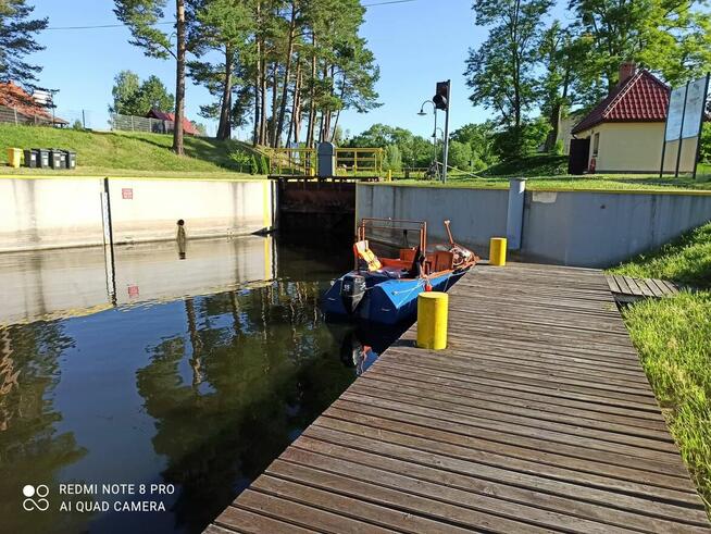 Sprzedam motorówkę drewnianą