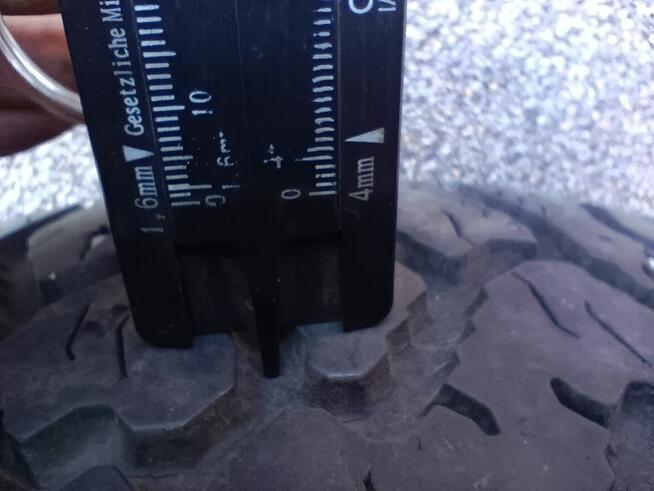 Komplet 4 szt Opony Gislaved Frost 65t 195/65/15 195/65r15