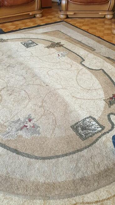 Sprzątanie, czyszczenie tapicerki mycie okien pranie dywanów