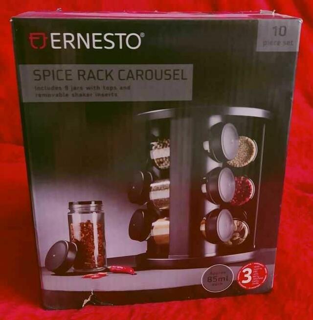 Segregator obrotowy na przyprawy + 9 pojemników 15 zł taniej