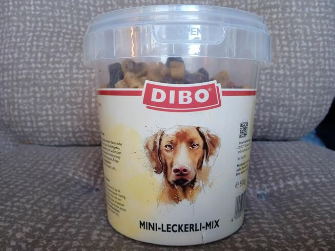 Dibo - mieszanka smakołyków dla psa w wiaderku 500g