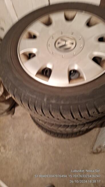 Koła zimowe 15 z kołpakami