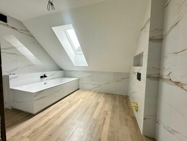 Komfortowy dom 138m2 na pięknej działce 1221m2