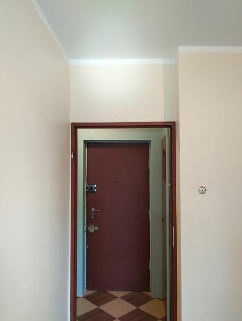 Malowanie ścian i sufitów, odświeżanie. Możliwe tapetowanie