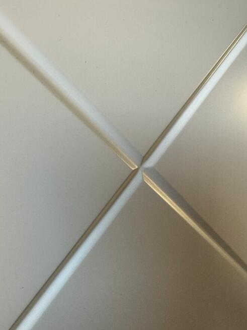 szafa i witryna do pokoju nastolatka