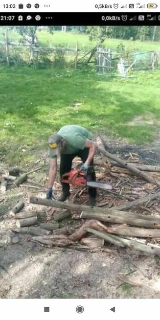 PRACE PRZYDOMOWE KOSZENIE CIĘCIE DREWNA WŁASNY SPRZĘT
