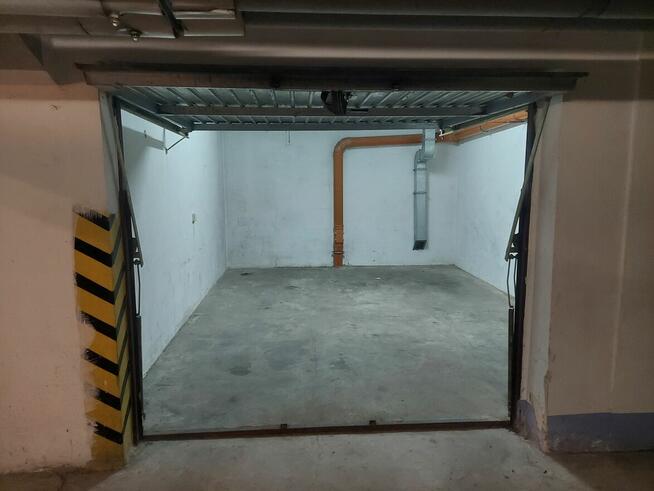 Duży garaż do wynajęcia 25m2.Jana Sawy 4