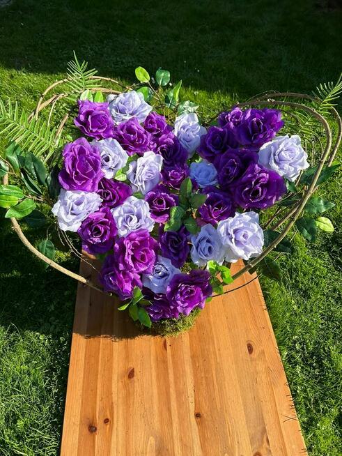 Kompozycja nagrobna duże serce