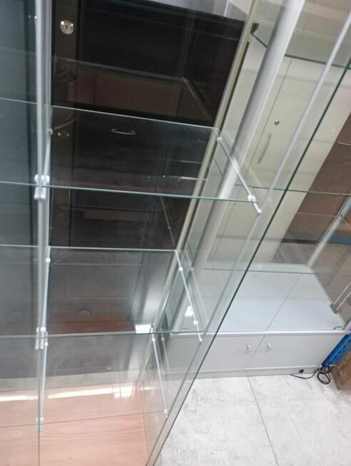 Regał witryna szklona stojąca regały witryny szklone