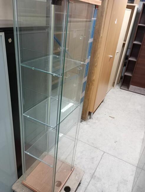 Regał witryna szklona stojąca regały witryny szklone