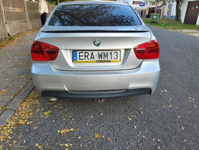 BMW E90 2006R