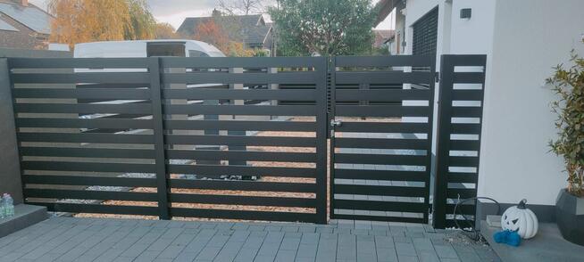 Bramy, furtki, balkony, balustrady ze stali nierdzewnej