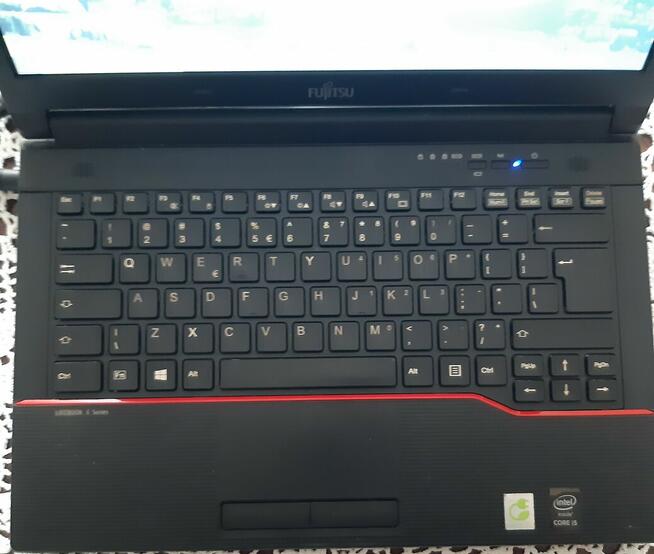 Laptop Fujitsu Lifebook E544 15,6 Intel Core i5 8 GB / 128