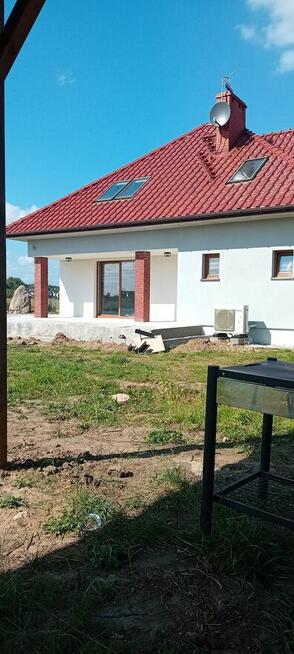 Elewacje..Tynki silikonowe baranek- ułożenie natryskowo