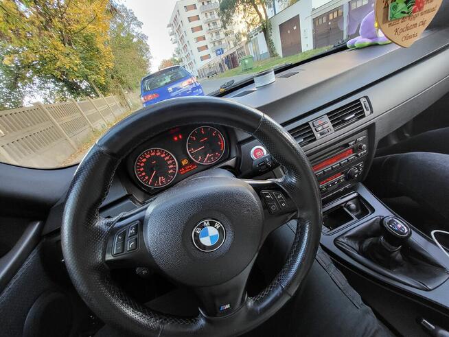 BMW E90 2006R