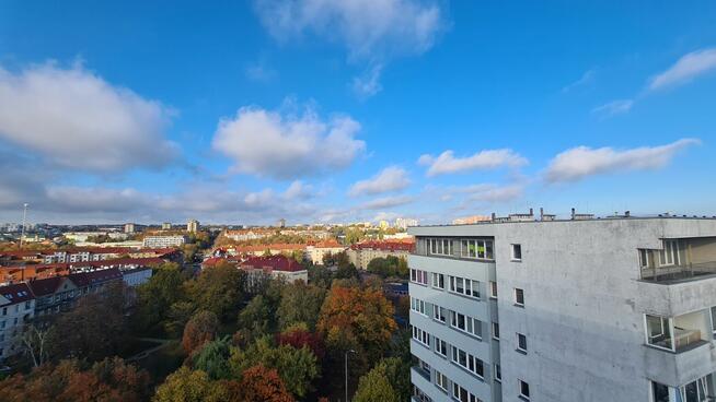 Mieszkanie BEZ PROWIZJI z osobną kuchnią i super widokiem!