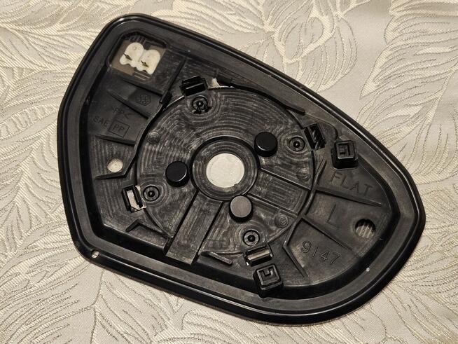 Wkład lusterka, lewy - Suzuki Kizashi – ORYGINALNY – KRK!