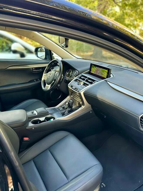 Lexus NX 300h 2020 Premium 4WD