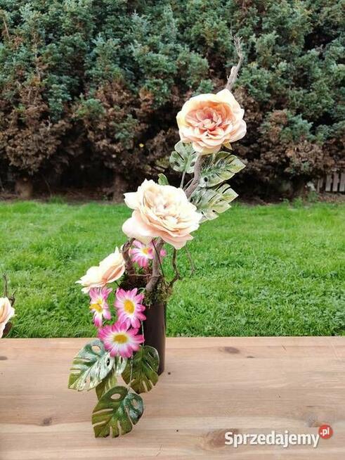 Nowoczesna kompozycja nagrobna