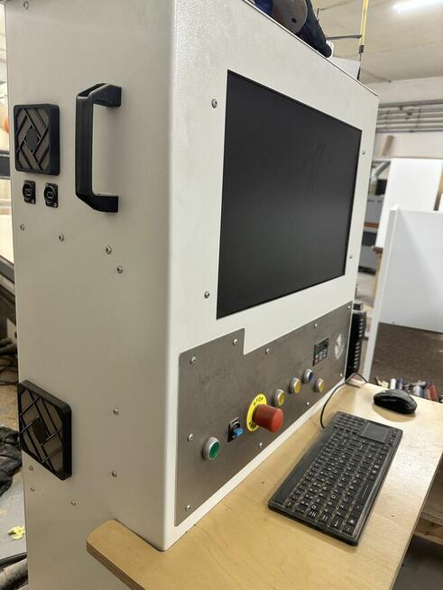 Cnc Frezarka Infotec 3121 EVO z wyciągiem Filtrowent