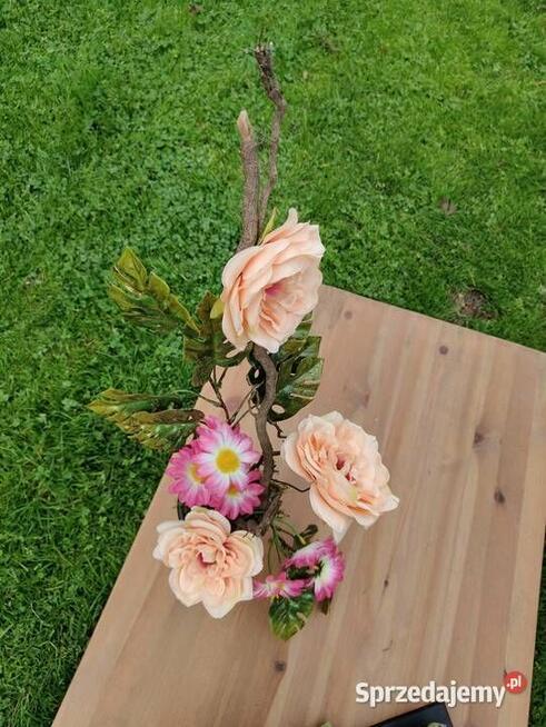 Nowoczesna kompozycja nagrobna