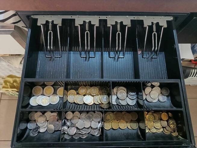 WYNAJMĘ PAWILON USŁUGOWO-HANDLOWY