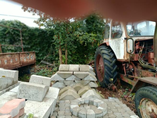 Sprzedam materiały budowlane -kostka betonowa ,obrzeża