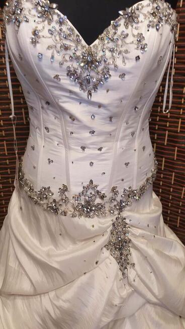 Sprzedam Tanio suknia ślubna księżniczka roz 36-40