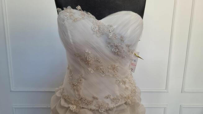 Sprzedam Tanio suknie ślubną 38-42