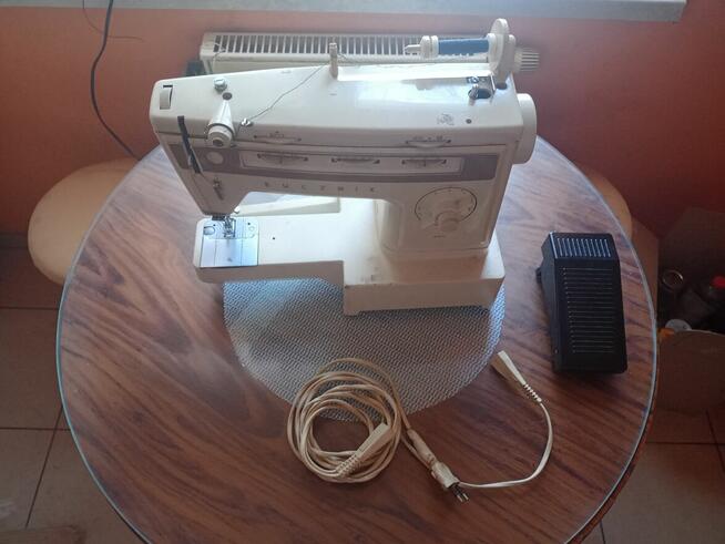 Sprzedam maszynę do szycia Łucznik