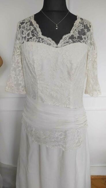 Suknia ślubna duży rozmiar 46-48