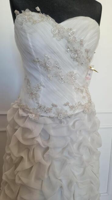 Sprzedam Tanio suknie ślubną 38-42