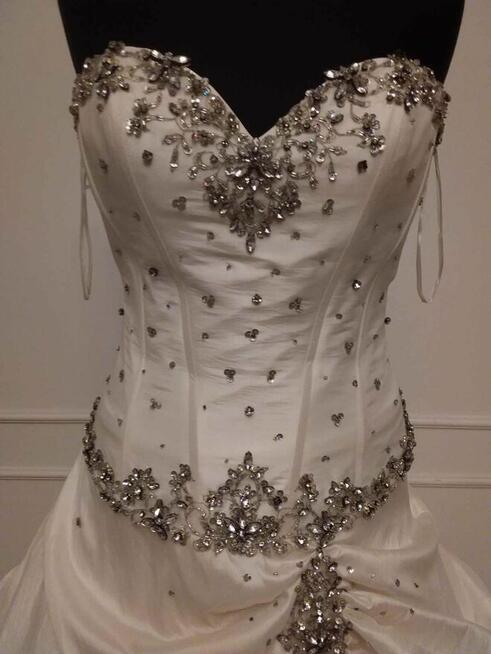 Sprzedam Tanio suknia ślubna księżniczka roz 36-40