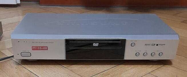 Trzy odtwarzacze na płyty sprawne cena za sztukę 59 złotych