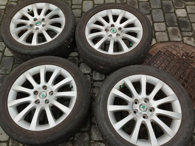 Koła felgi aluminiowe Skoda VAG 7Jx17H2 ET45