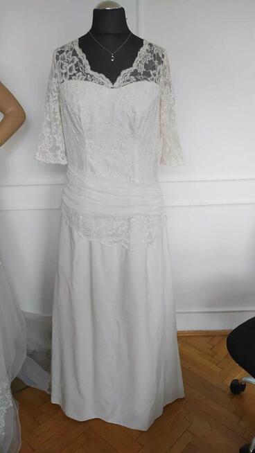 Suknia ślubna duży rozmiar 46-48