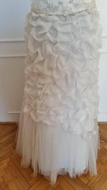 Sprzedam Tanio suknie ślubną 38-42