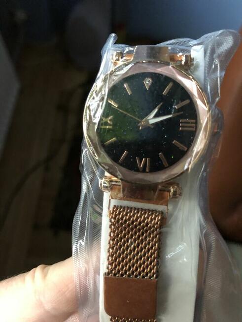 OKAZJA - zegarki na rękę jako prezent np. zamiast kwiatka :)