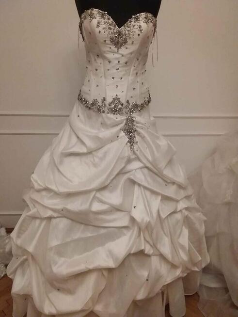 Sprzedam Tanio suknia ślubna księżniczka roz 36-40