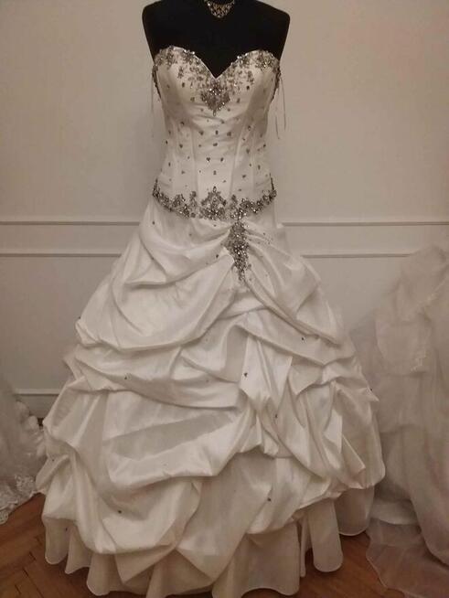 Sprzedam Tanio suknia ślubna księżniczka roz 36-40