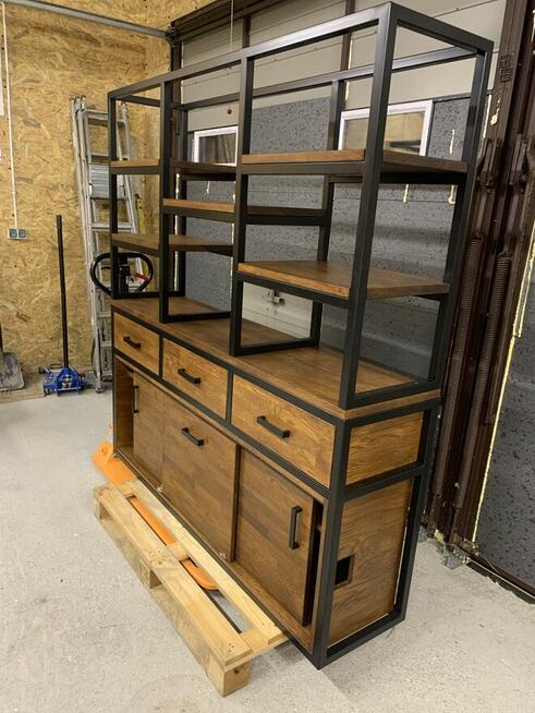 Regał, stół, hoker - meble na zamówienie wykonywane ręcznie