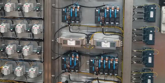 Prefabrykacja szaf sterowniczych