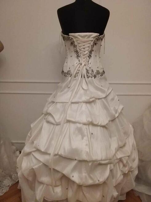 Sprzedam Tanio suknia ślubna księżniczka roz 36-40