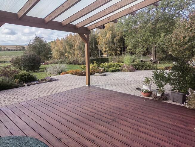 Sprzedam nowo wybudowany dom z garażem, działką 0,5 hektara