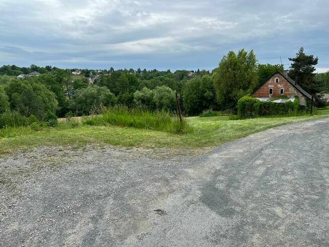 Urokliwy, duży teren budowlano-rekreacyjny w Cieszynie.