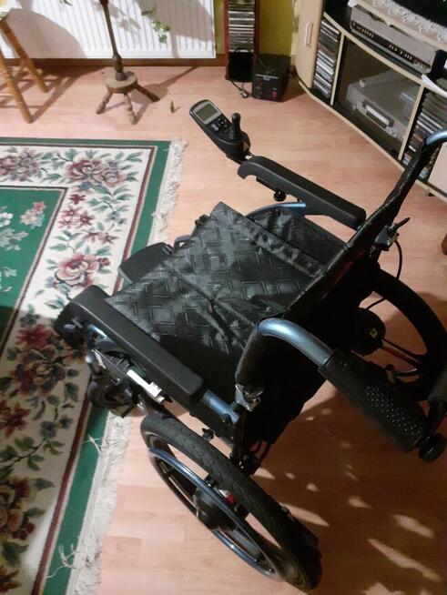 wózek inwalidzki akumulatorowy