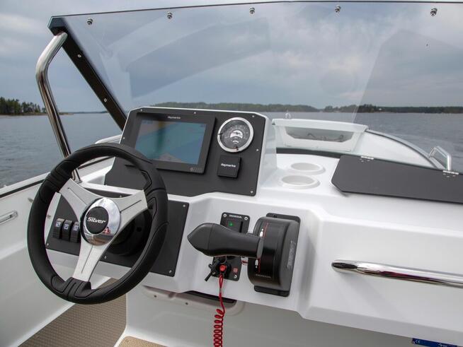 Silver Fox Avant > Łódź motorowa, motorówka AluFibre