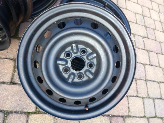 Felgi stalowe Toyota