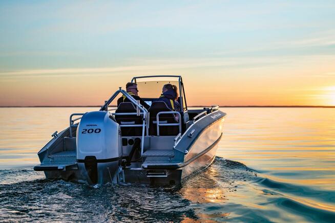Silver Seahawk CCX > Łódź motorowa, motorówka aluminiowa